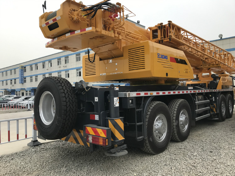 XCMG Official QY75K Heavy Lift 70 Ton Mobile Truck Crane Price